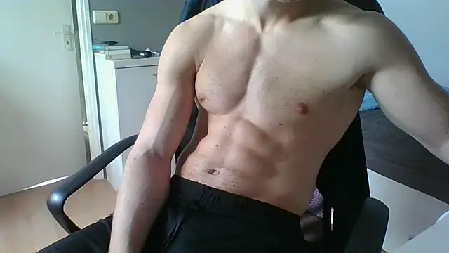 RamonJoosse2002 online show from March 10, 2026, 2:00 pm