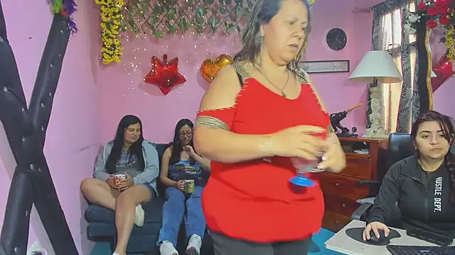 lesbiancuple online show from March 13, 2026, 12:01 pm