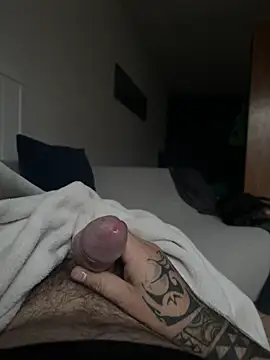 RenaudS-02 online show from October 10, 2025, 6:12 am