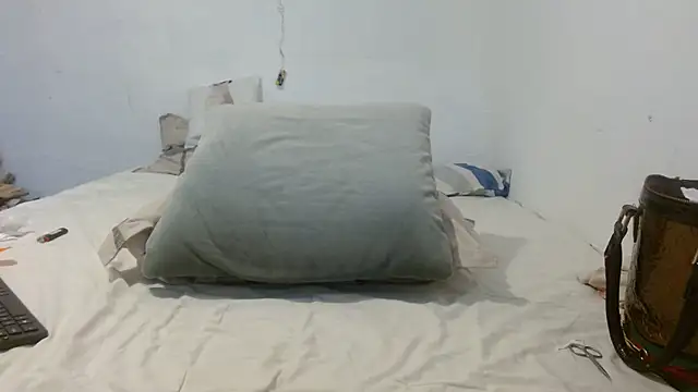 SquirtyMellissaLabia online show from January 12, 2025, 10:02 am
