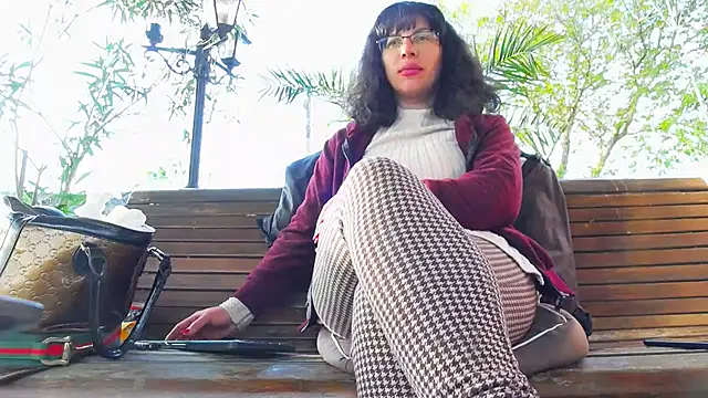 SquirtyMellissaLabia online show from May 1, 2026, 4:00 pm