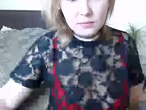 Snapshot of leeilawow chatting on February 27, 2026, 7:19 am leeilawow online show from February 27, 2026, 7:19 am