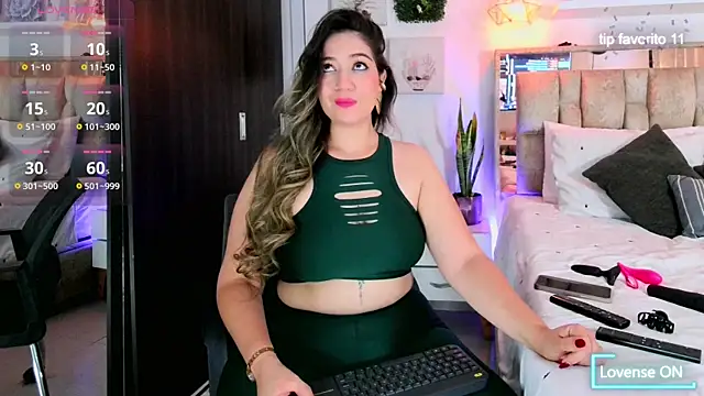 Dulce Morrys online show from August 1, 2026, 8:52 pm