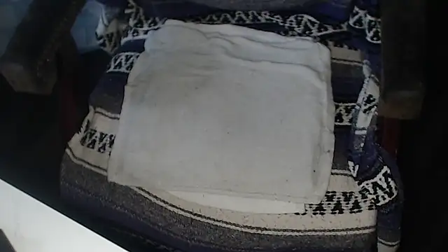 QueenDenizeAndTheCaptain online show from October 18, 2025, 9:37 pm