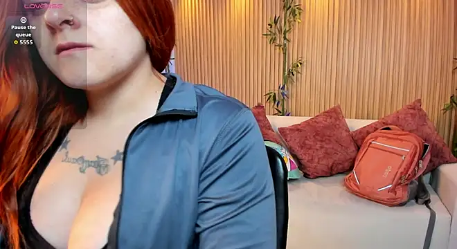 kimbrownn online show from May 5, 2026, 11:51 am