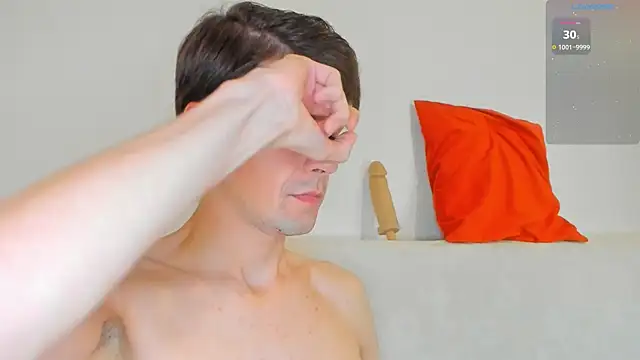 Snapshot of Jasper_Sun chatting on October 22, 2025, 8:52 pm Jasper Sun online show from October 22, 2025, 8:52 pm