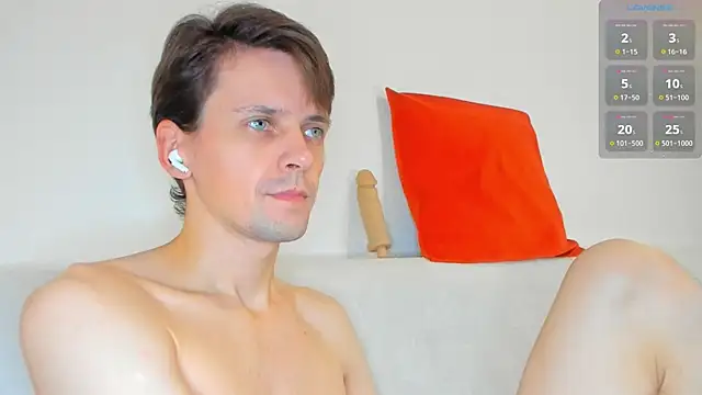 Snapshot of Jasper_Sun chatting on October 29, 2025, 8:54 pm Jasper Sun online show from October 29, 2025, 8:54 pm