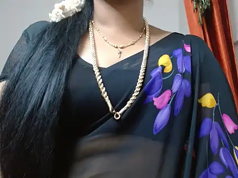 Snapshot of tamilharini chatting on September 19, 2025, 6:59 am tamilharini online show from September 19, 2025, 6:59 am