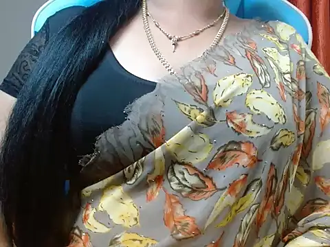 Snapshot of tamilharini chatting on October 3, 2025, 6:43 am tamilharini online show from October 3, 2025, 6:43 am