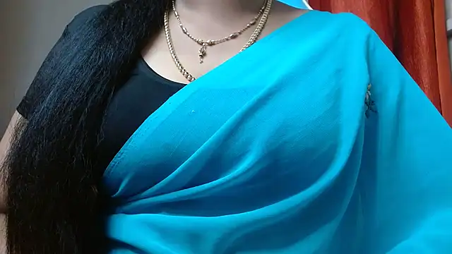 Snapshot of tamilharini chatting on October 6, 2025, 4:32 am tamilharini online show from October 6, 2025, 4:32 am