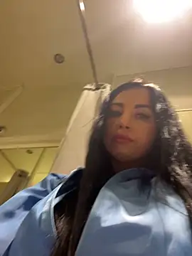 CrazzyChicks online show from September 21, 2025, 7:10 am