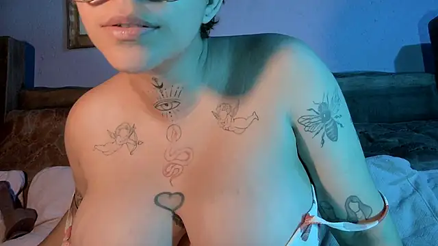 Lilmuh  online show from February 13, 2025, 3:18 am