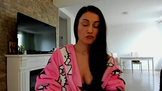 OliviaSirena online show from March 27, 2026, 1:22 pm