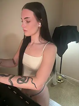 KarissaChantelle online show from July 18, 2026, 3:38 pm