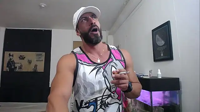 romeolovedark online show from December 22, 2024, 1:23 am