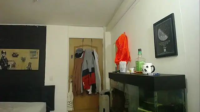 romeolovedark online show from December 23, 2024, 10:44 pm