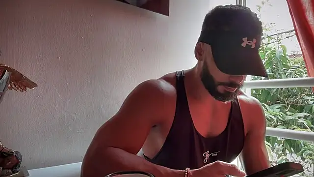 romeolovedark online show from September 19, 2025, 2:18 pm