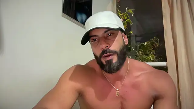 romeolovedark online show from April 25, 2026, 11:35 pm