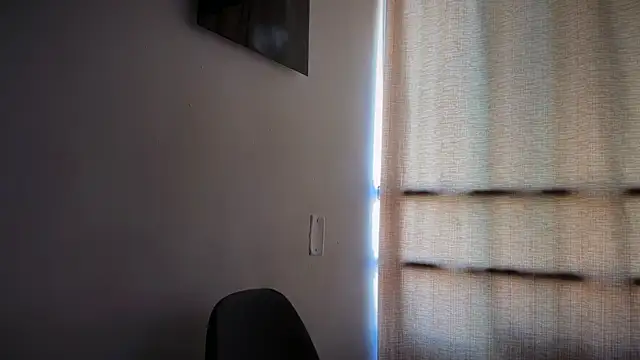 romeolovedark online show from July 21, 2026, 4:42 pm