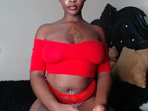 queenvenus2 online show from February 7, 2025, 8:44 am