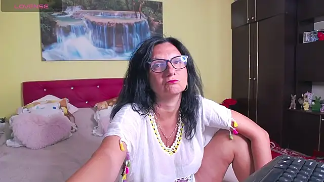 AlexaMorreno online show from July 22, 2026, 8:11 pm