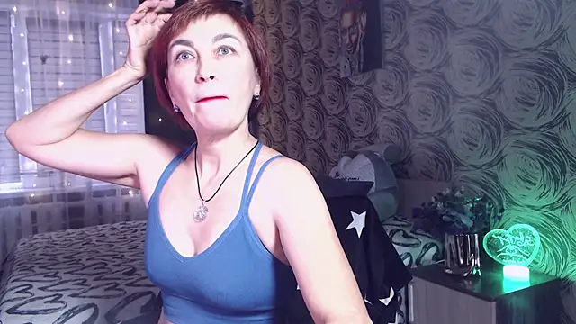 Snapshot of SofiaBlaze chatting on February 1, 2026, 11:31 am SofiaBlaze online show from February 1, 2026, 11:31 am