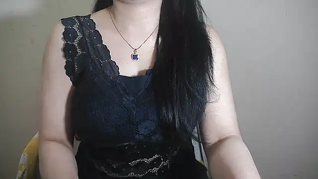 Snapshot of Chanchal--Navya chatting on December 5, 2024, 7:28 pm Chanchal--Navya online show from December 5, 2024, 7:28 pm