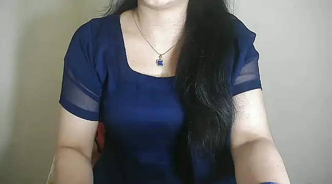 Snapshot of Chanchal--Navya chatting on December 7, 2024, 1:07 pm Chanchal--Navya online show from December 7, 2024, 1:07 pm