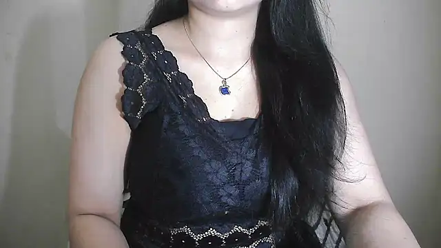 Snapshot of Chanchal--Navya chatting on February 5, 2025, 1:00 pm Chanchal--Navya online show from February 5, 2025, 1:00 pm