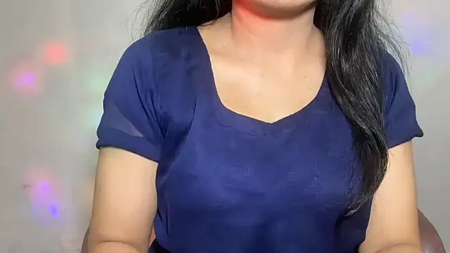 Snapshot of Chanchal--Navya chatting on October 15, 2025, 11:54 am Chanchal--Navya online show from October 15, 2025, 11:54 am