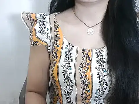 Snapshot of Chanchal--Navya chatting on October 29, 2025, 5:47 pm Chanchal--Navya online show from October 29, 2025, 5:47 pm