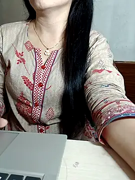 Chanchal--Navya online show from May 7, 2026, 5:40 pm