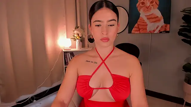 Snapshot of LiaPearce chatting on October 17, 2025, 12:30 pm LiaPearce online show from October 17, 2025, 12:30 pm