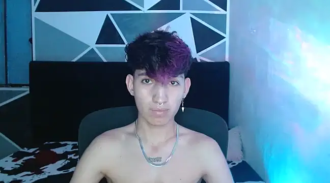 littlextreme online show from December 10, 2024, 3:30 am