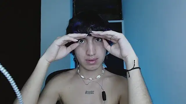 Snapshot of littlextreme chatting on February 12, 2026, 6:52 am littlextreme online show from February 12, 2026, 6:52 am