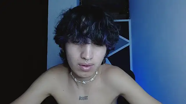 Snapshot of littlextreme chatting on February 25, 2026, 1:26 am littlextreme online show from February 25, 2026, 1:26 am