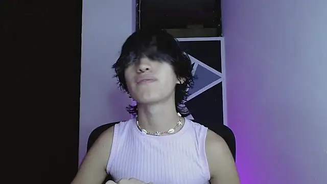 Snapshot of littlextreme chatting on March 19, 2026, 4:27 am littlextreme online show from March 19, 2026, 4:27 am