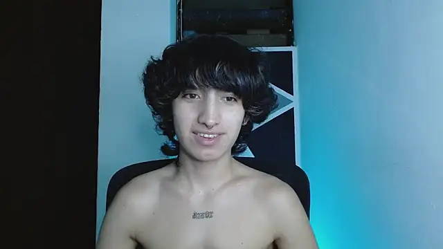 littlextreme online show from May 4, 2026, 4:19 am