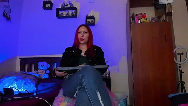 Cheerryll online show from March 8, 2025, 3:17 am