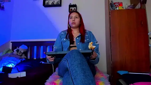 Cheerryll online show from March 14, 2025, 3:59 am