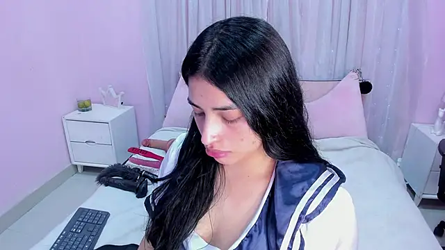 Snapshot of Kirara_22 chatting on October 1, 2025, 7:53 pm Kirara 22 online show from October 1, 2025, 7:53 pm