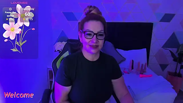 Snapshot of gisela27 chatting on February 12, 2026, 12:55 pm gisela27 online show from February 12, 2026, 12:55 pm