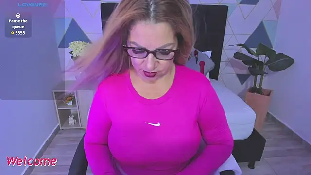 Snapshot of gisela27 chatting on February 24, 2026, 12:47 pm gisela27 online show from February 24, 2026, 12:47 pm