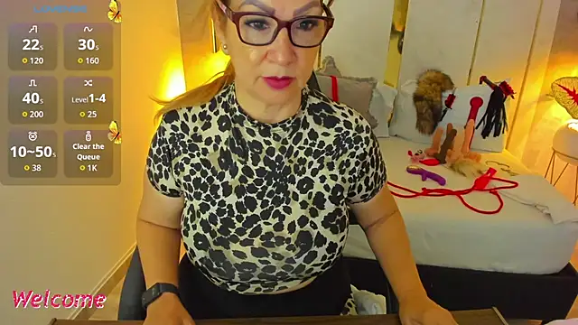 Snapshot of gisela27 chatting on July 18, 2026, 12:53 pm gisela27 online show from July 18, 2026, 12:53 pm