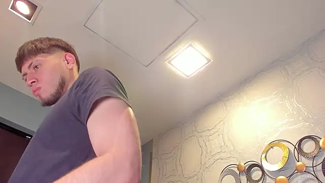 SebastianMaximoff online show from September 12, 2025, 12:05 pm