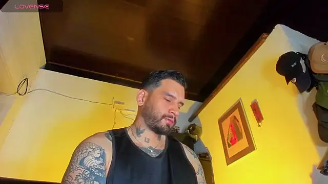 CamiloGray  online show from March 16, 2025, 2:33 pm