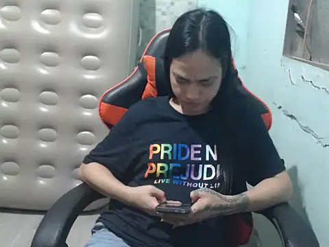 Snapshot of itsmacky4u chatting on September 25, 2025, 4:00 pm itsmacky4u online show from September 25, 2025, 4:00 pm