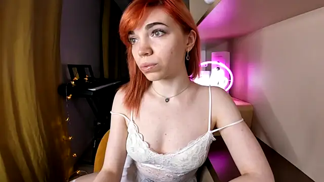 olivka-flower online show from November 8, 2025, 7:56 pm