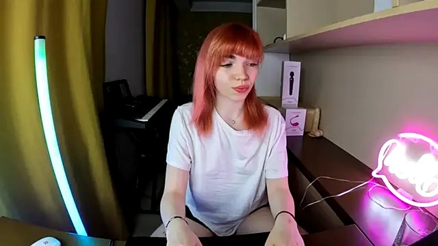 Snapshot of olivka-flower chatting on March 6, 2026, 9:11 pm olivka-flower online show from March 6, 2026, 9:11 pm