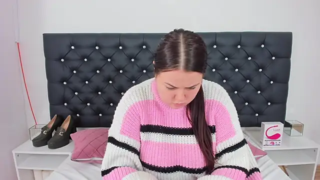 EvaLick online show from December 30, 2024, 10:10 am